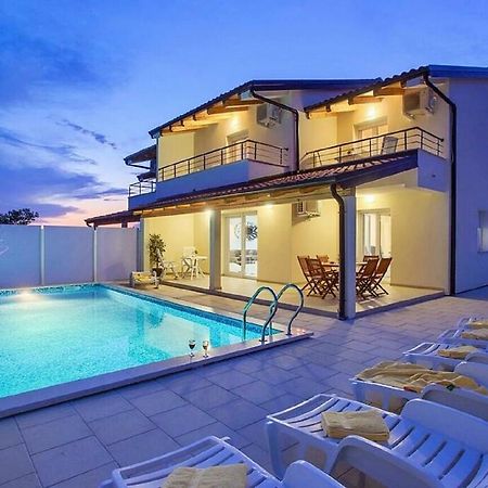 Villa Sanja Plovanija المظهر الخارجي الصورة